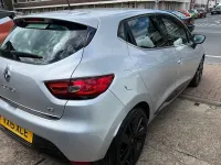 Begagnad Renault Clio IV Dynamique 90 HK (66 kW) 2015 Silver Halvkombi