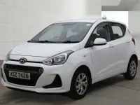 Gebraucht Hyundai i10 SE 67 PS (49 kW) 2017 Weiß Kleinwagen