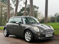 Usado Mini Cooper Hatch 2006 Gris Utilitario