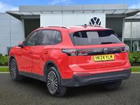 Begagnad VW Tiguan Match 147 HK (108 kW) 2024 Röd SUV