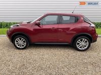Used Nissan Juke N-Connecta 110 HP (80 kW) 2016 Red SUV