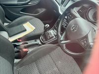 Second-hand Vauxhall Astra SRi 150 CP (110 kW) 2016 Alb Hatchback