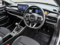 Używany Jeep Avenger Altitude 100 KM (73 kW) 2024 Biały SUV