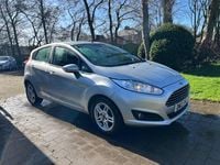 Used Ford Fiesta Zetec 125 HP (91 kW) 2013 Silver Hatchback
