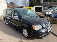 Used Chrysler Grand Voyager Limited 178 HP (130 kW) 2014 Black MPV
