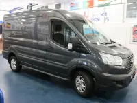 Usado Ford Transit 170 HP (125 kW) 2017 Cinzento Van