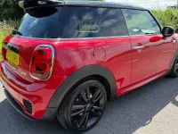 Used Mini Cooper Hatch 136 HP (100 kW) 2019 Red Hatchback