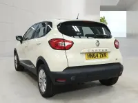 Used Renault Captur Expression+ 90 HP (66 kW) 2014 Cream SUV