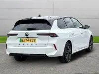 Used Vauxhall Astra 113 kW (154 HP) 2024 White Estate