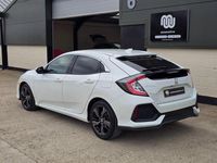 Used Honda Civic SR 129 HP (94 kW) 2017 White Hatchback