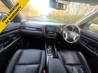 Used Mitsubishi Outlander P-HEV 200 HP (147 kW) 2015 Brown SUV