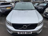 Used Volvo XC40 R-Design 190 HP (139 kW) 2019 Silver SUV