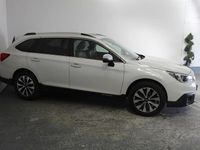 Usado Subaru Outback Premium 175 CV (128 kW) 2015 Blanco Familiar