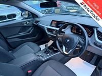 Used BMW 118 Advantage 136 HP (100 kW) 2022 Blue Hatchback