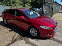 Used Ford Mondeo Titanium 115 HP (84 kW) 2015 Red Hatchback