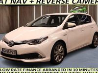 Used Toyota Auris Hybrid 136 HP (100 kW) 2017 Hatchback