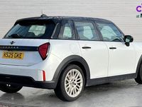 Used Mini Cooper Exclusive 114 kW (156 HP) 2025 White Hatchback