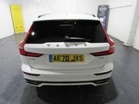 Begagnad Volvo V60 R-Design 190 HK (139 kW) 2020 Vit Kombi