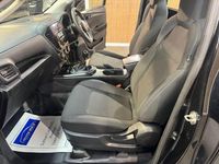 Used Isuzu Pick up 164 HP (120 kW) 2022 Black Pickup