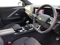 Used Vauxhall Astra Ultimate 131 HP (96 kW) 2024 Blue Hatchback