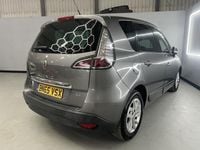 Used Renault Scénic III Dynamique 108 HP (79 kW) 2015 Grey MPV