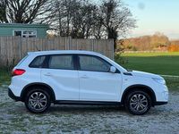 Used Suzuki Vitara SZ4 120 HP (88 kW) 2016 White SUV