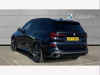 Gebraucht BMW X5 M Sport 298 PS (219 kW) 2023 Schwarz SUV