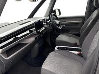 Usado VW ID. Buzz Pro 150 kW (204 HP) 2023 Prateado Monovolume