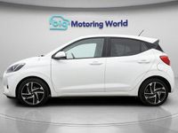 Used Hyundai i10 Premium 84 HP (61 kW) 2021 White Hatchback