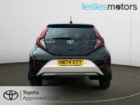 Used Toyota Aygo X 72 HP (52 kW) 2025 Beige SUV