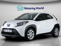 Used Toyota Aygo X PURE 72 HP (52 kW) 2022 White SUV