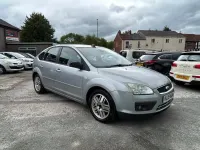 Used Ford Focus Ghia 2005 Silver Hatchback