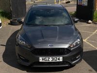 Used Ford Focus ST-Line 125 HP (91 kW) 2017 Grey Hatchback