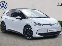 Used VW ID.3 Pro 147 kW (200 HP) 2025 White Hatchback