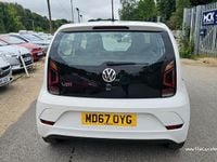 Used VW up! move up! 60 HP (44 kW) 2018 White Hatchback