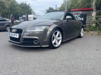 Usado Audi TT Roadster S-Line 170 HP (125 kW) 2011 Cinzento Cabrios