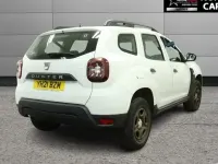 Begagnad Dacia Duster Essentiel 100 HK (73 kW) 2021 Vit SUV