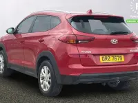 Used Hyundai Tucson SE 132 HP (97 kW) 2019 Red SUV