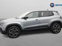 Begagnad Jeep Avenger Summit 114 kW (156 HK) 2024 SUV