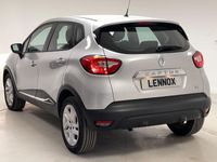 Second-hand Renault Captur Dynamique 120 CP (88 kW) 2016 Argintiu SUV