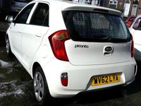 Used Kia Picanto Air 2012 White Hatchback