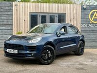 Used Porsche Macan 258 HP (189 kW) 2015 Blue SUV