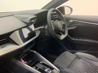 Used Audi A3 Comfort 147 HP (108 kW) 2023 Yellow Sedan