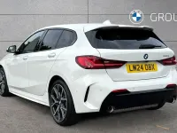 Begagnad BMW 128 Shadowline 265 HK (194 kW) 2024 Vit Halvkombi
