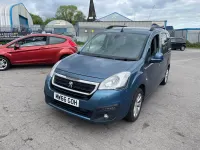 Used Peugeot Partner Tepee Allure 2016 Blue MPV