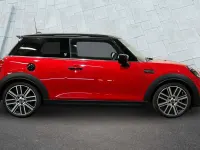 Begagnad Mini Cooper S Exclusive 176 HK (129 kW) 2022 Röd Halvkombi
