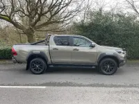 Used Toyota HiLux 204 HP (150 kW) 2025 Bronze Pickup