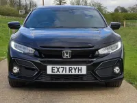 Begagnad Honda Civic SR 126 HK (92 kW) 2021 Svart Halvkombi