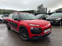 Used Citroën C4 Cactus Feel 2015 Red Hatchback