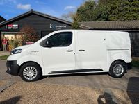 Used Toyota Proace 100 kW (136 HP) 2022 White MPV